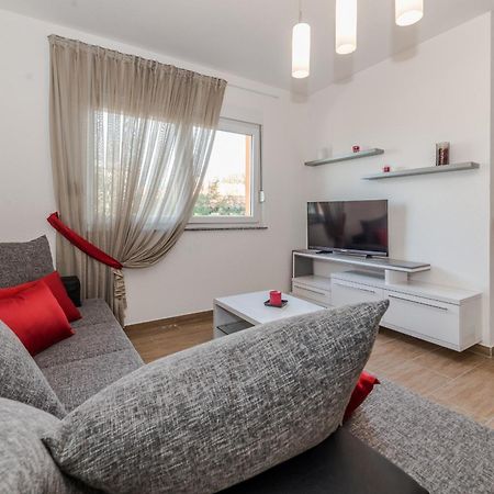 Apartments Kovacevic Vir Εξωτερικό φωτογραφία