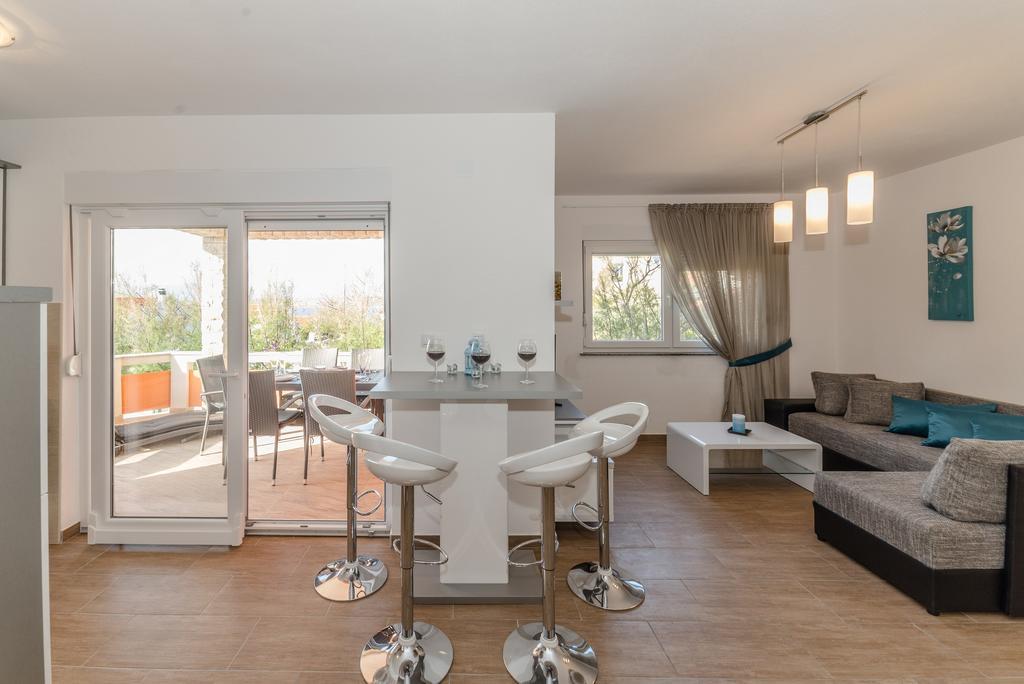 Apartments Kovacevic Vir Εξωτερικό φωτογραφία