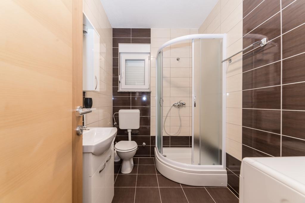 Apartments Kovacevic Vir Εξωτερικό φωτογραφία