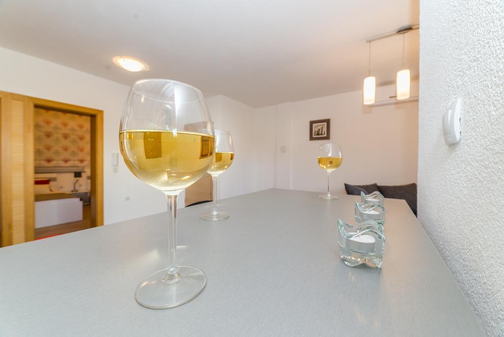 Apartments Kovacevic Vir Εξωτερικό φωτογραφία