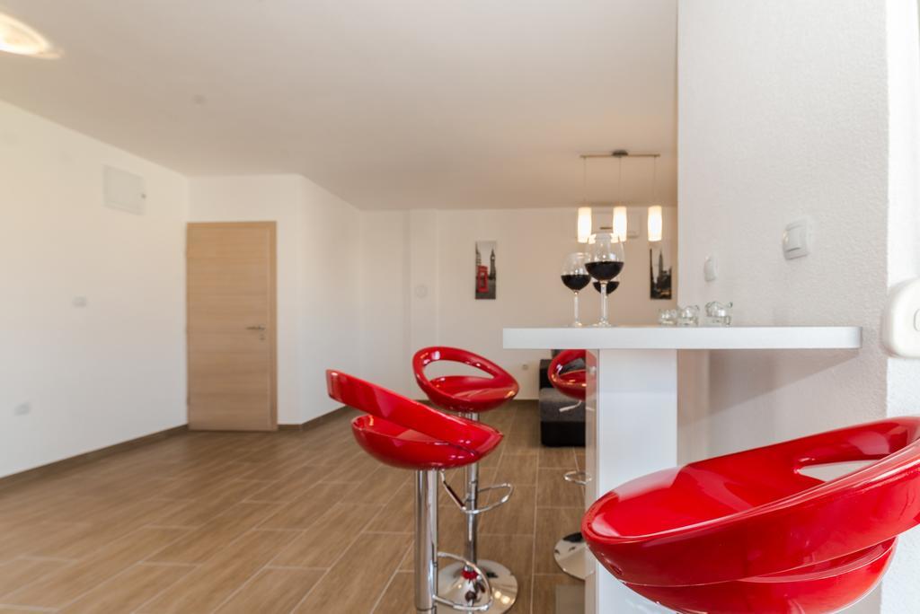 Apartments Kovacevic Vir Εξωτερικό φωτογραφία