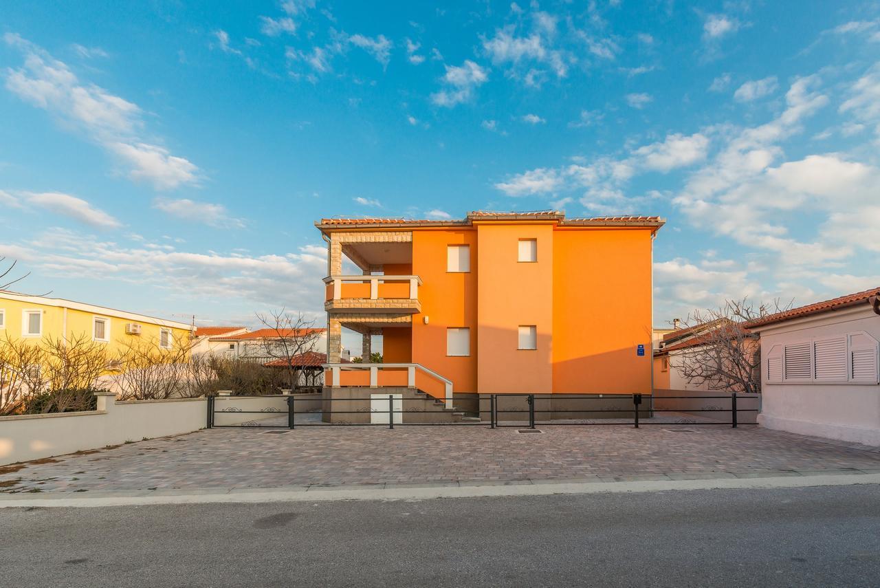 Apartments Kovacevic Vir Εξωτερικό φωτογραφία